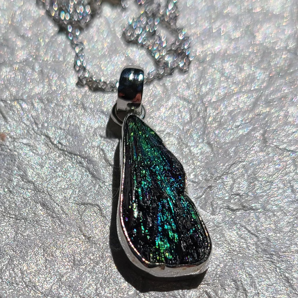 Titanium Kyanite Pendant Sterling Silver-Sterling Silver Titanium Kyanite